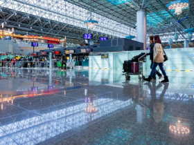 34年老字號旅行社勒令停業！全台12家廢照黑名單一次看！買便宜團如何避開地雷？跟團3件事必做